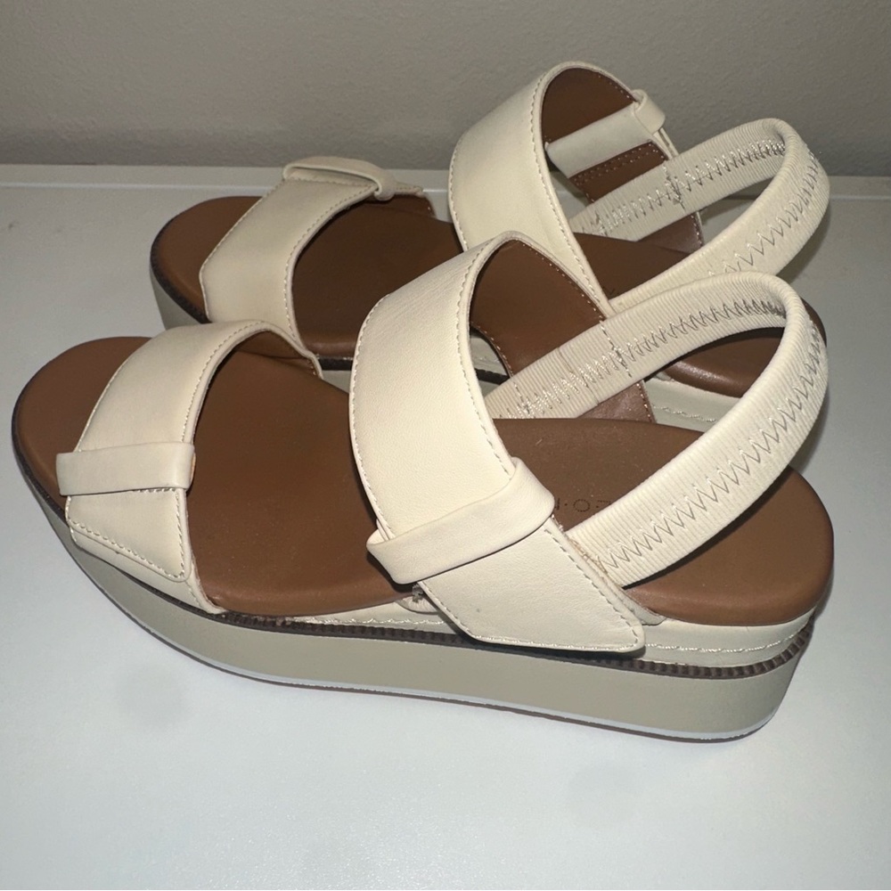 Caslon Beige Platform Sandals! Like New! 4.5M Women’s! Rare size find! - Picture 13 of 13